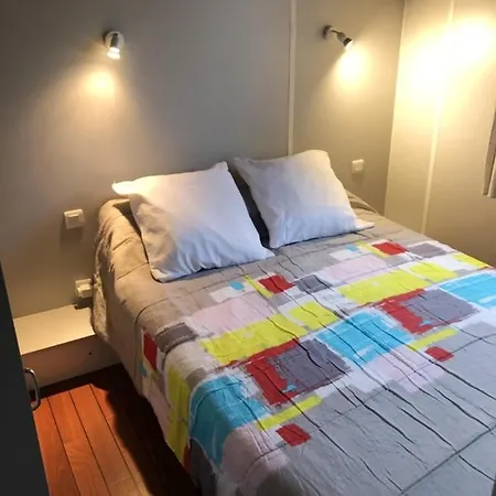 Maison Ensoleillee A Avec Piscine Partagee * Сен-Пьер-д'Олерон