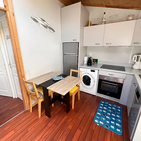 Maison Ensoleillee A Avec Piscine Partagee * Сен-Пьер-д'Олерон